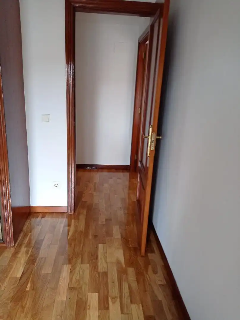 Schlafzimmer von Wohnungen zum Verkauf in Castrillón mit Heizung, Parkett und Abstellraum