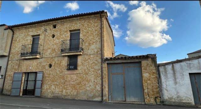 Casa-chalet en Venta en Sanzoles