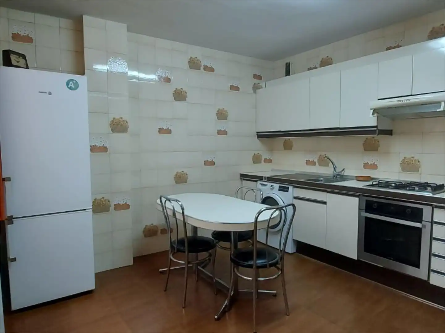 Piso en venta en Rúa Huertas, 1, Ensanche Cocina de Piso en venta en A Coruña Capital