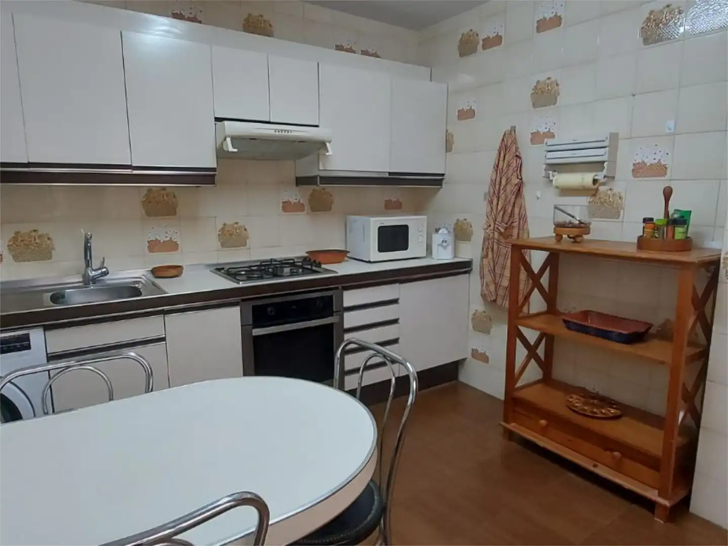 Piso en venta en Rúa Huertas, 1, Ensanche Cocina de Piso en venta en A Coruña Capital