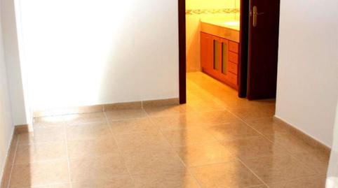 Photo 5 of Flat for rent in Avinguda de L'estatut, 85, Mercat, Rubí