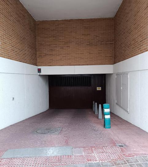 Photo 2 of Garage for rent in Calle Don Quijote, 11, Villanueva de la Cañada ciudad, Villanueva de la Cañada