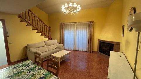 Single-family semi-detached for rent in Calle Iglesia, 3, Cuevas del Valle, Ávila - image 2 Photo 2 of Single-family semi-detached for rent in Calle Iglesia, 3, Cuevas del Valle, Ávila