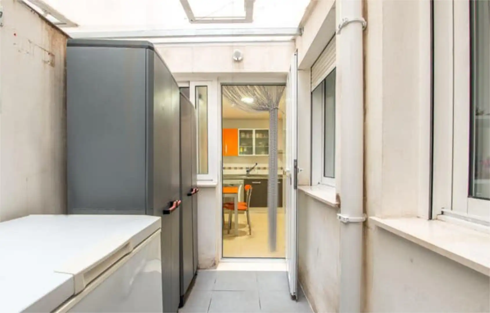 Flat for sale in Zeneta Kitchen of Flat for sale in Murcia with Terrace and Storage room