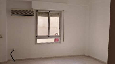 Photo 2 of Flat for rent in Carrer de la Mare de Déu del Pilar, 41, El Alborgí, Paterna