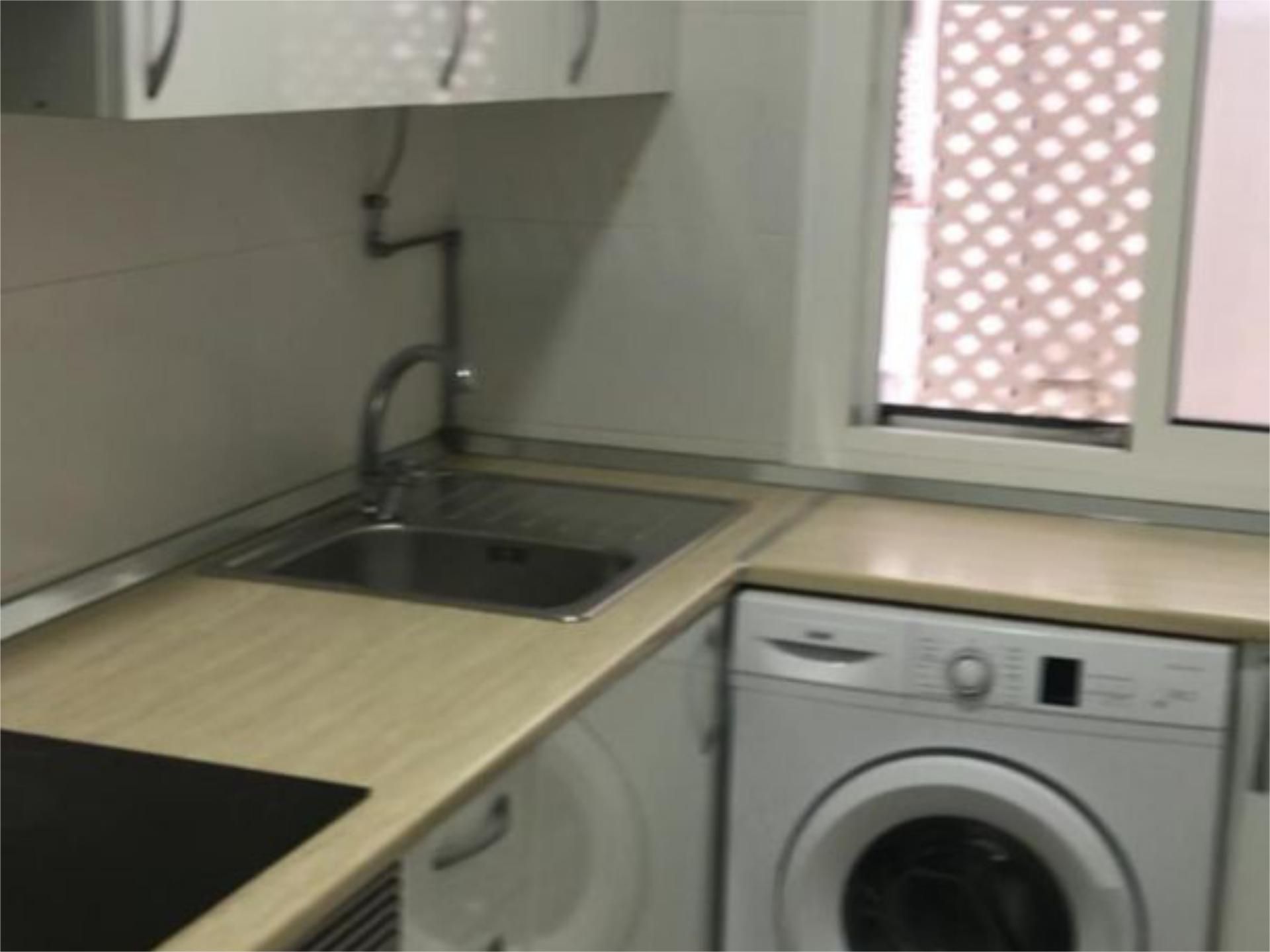 Cocina de Estudio de alquiler en  Cádiz Capital