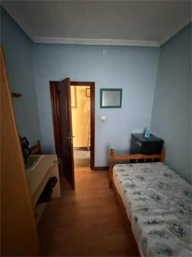 Habitación de Apartamento en venta en León Capital  con Calefacción y Amueblado