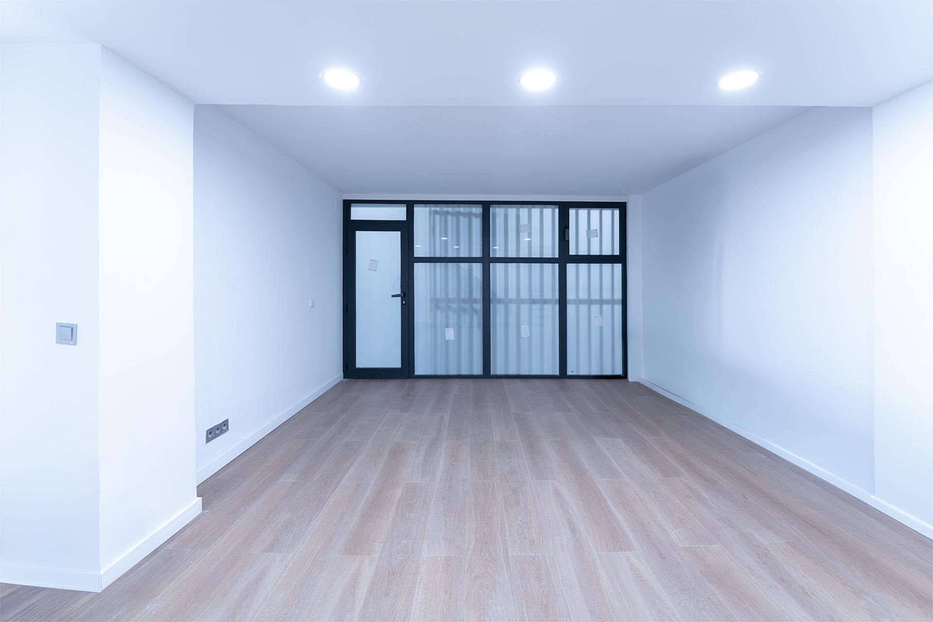 Geschaftsraum zum Verkauf in Badalona