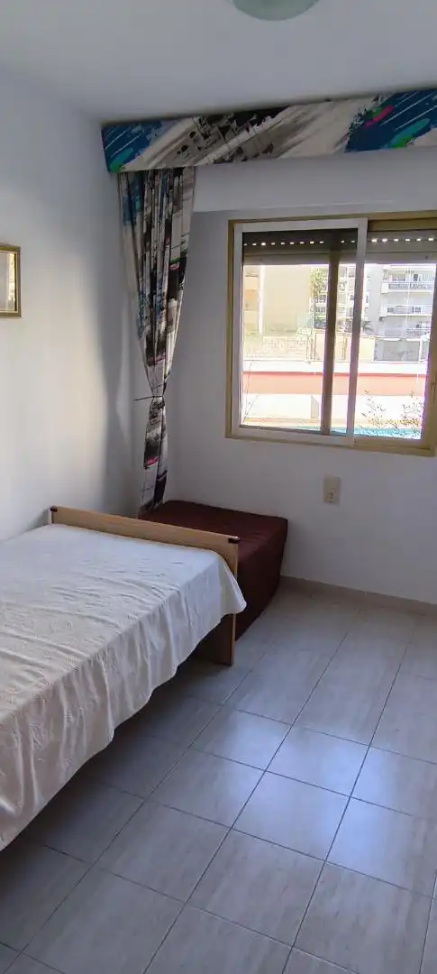 Habitación de Apartamento en venta en La Pobla de Farnals con Aire acondicionado, Terraza y Piscina