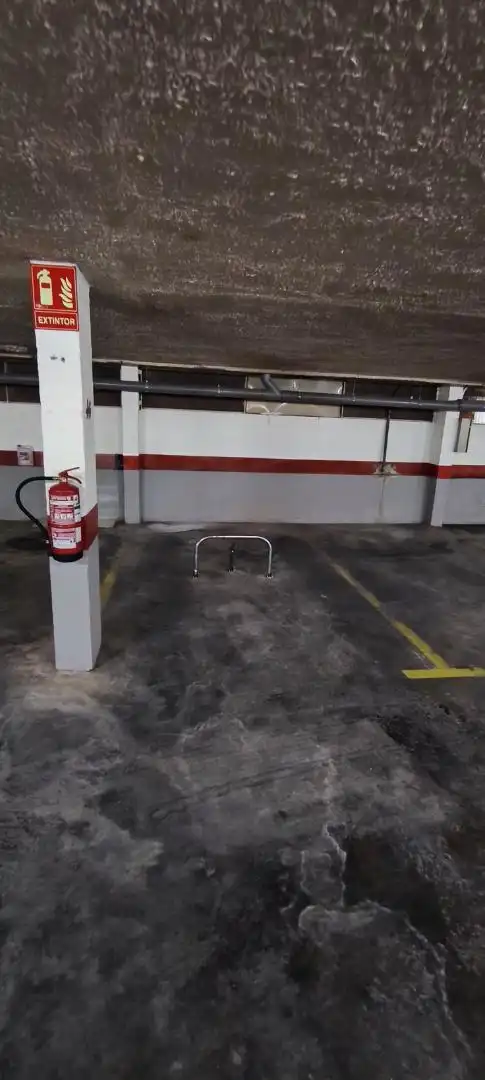 Parking de Apartamento en venta en La Pobla de Farnals con Aire acondicionado, Terraza y Piscina