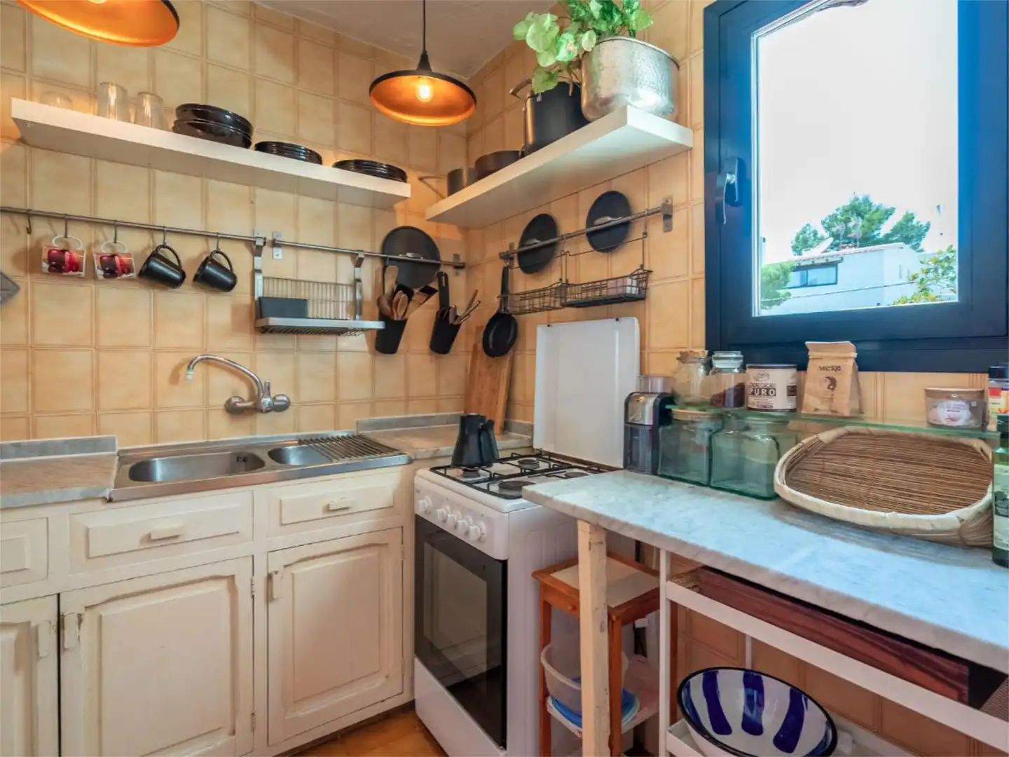 Wohnung zum Verkauf in Carrer del Mestral, 17, Santa Eulària Küche von Wohnung zum Verkauf in Santa Eulària des Riu mit Klimaanlage, Heizung und Möbliert