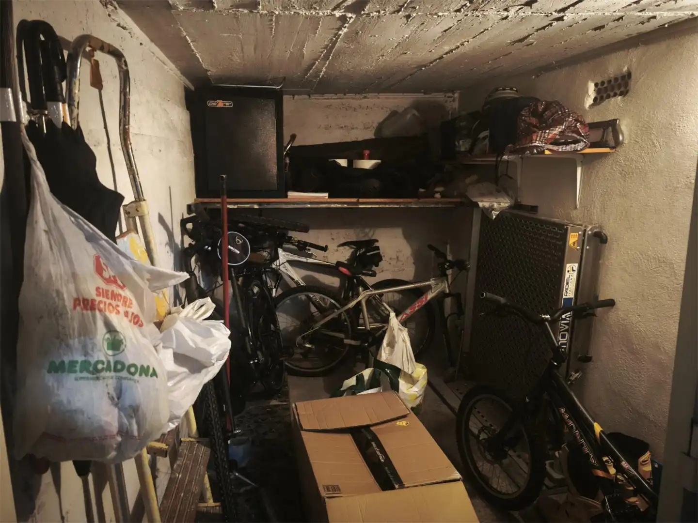 Garage zum Verkauf in Calle Pedro de Valdés, 4, Barrio de Ciudad Jardín Garage zum Verkauf in Málaga