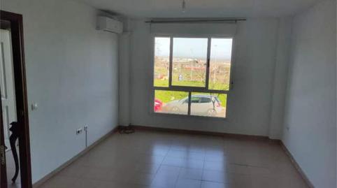 Foto 3 von Einfamilien-Reihenhaus zum Verkauf in Campus Universitario, Cáceres Capital