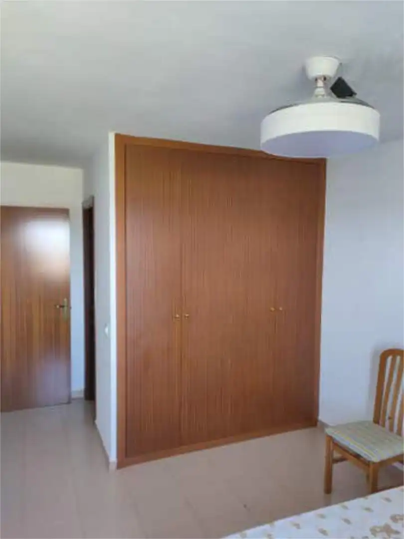 Schlafzimmer von Einfamilien-Reihenhaus zum Verkauf in Cáceres Capital mit Terrasse