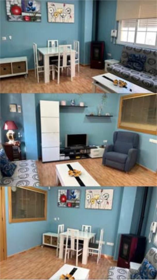 Sala d'estar de Casa o xalet en venda en  Jaén Capital amb Terrassa