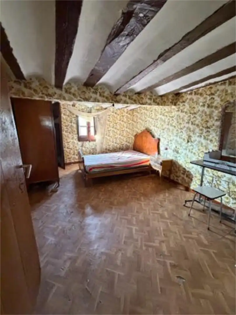 Casa o xalet en venda a Treviana Dormitori de Casa o xalet en venda en Treviana