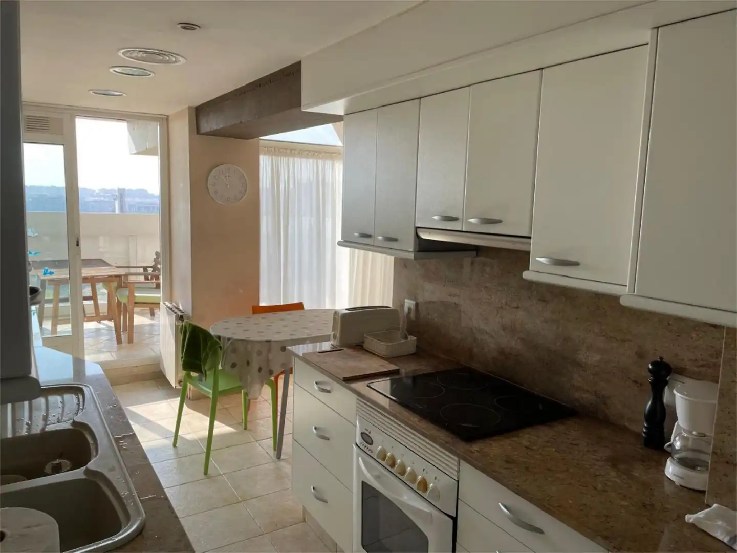 Habitació a Carrer del Músic Hipòlit Martínez, 16, Camí de Vera Cuina de Dúplex per a compartir en Valencia amb Aire condicionat, Calefacció i Jardí privat
