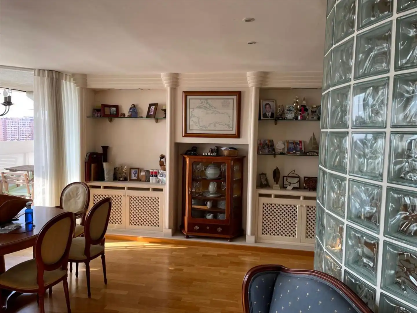 Habitació a Carrer del Músic Hipòlit Martínez, 16, Camí de Vera Sala d'estar de Dúplex per a compartir en Valencia amb Aire condicionat, Calefacció i Jardí privat