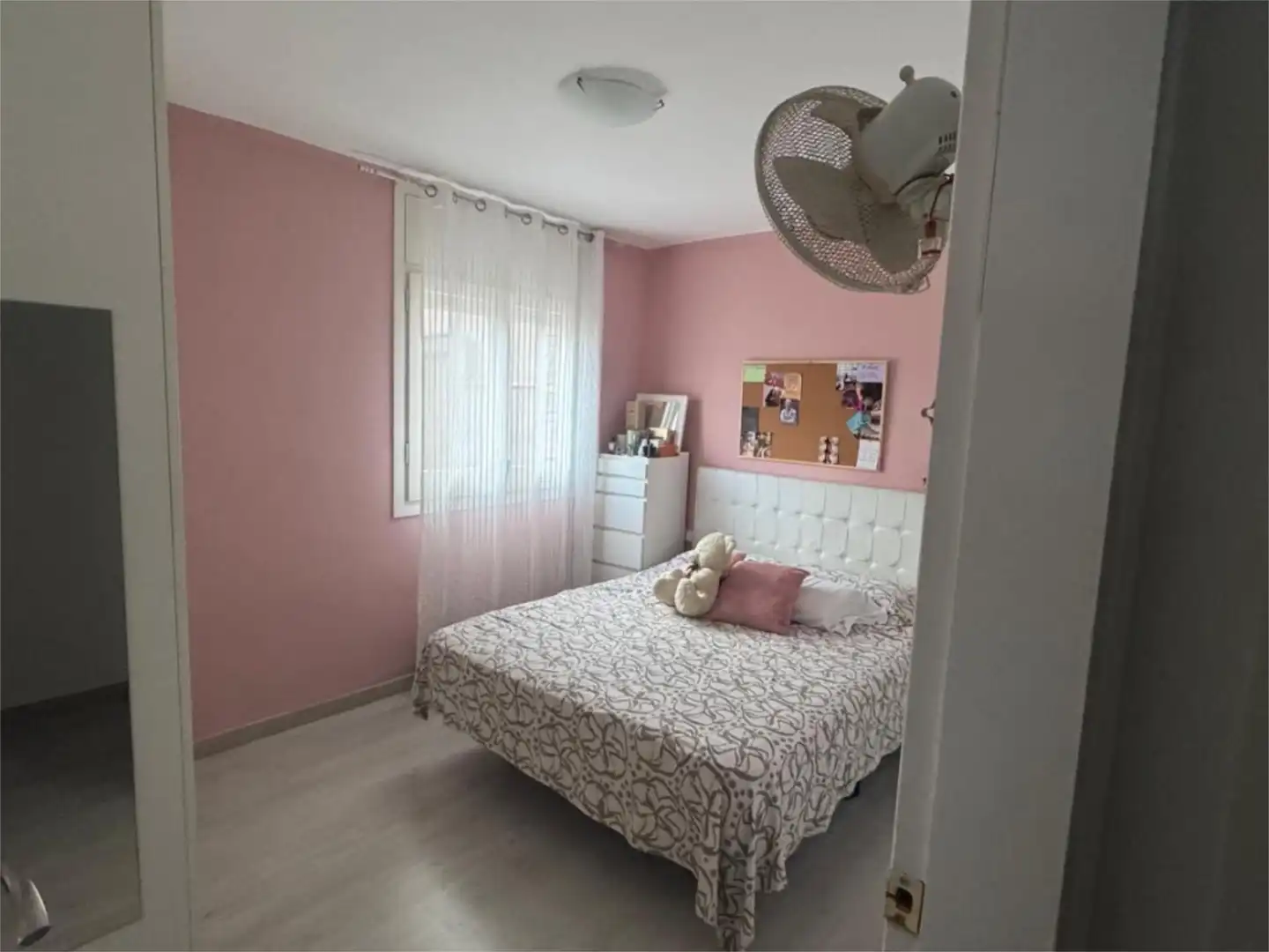Bedroom of Flat for sale in Sant Feliu de Llobregat  with Air Conditioner, Heating and Parquet flooring