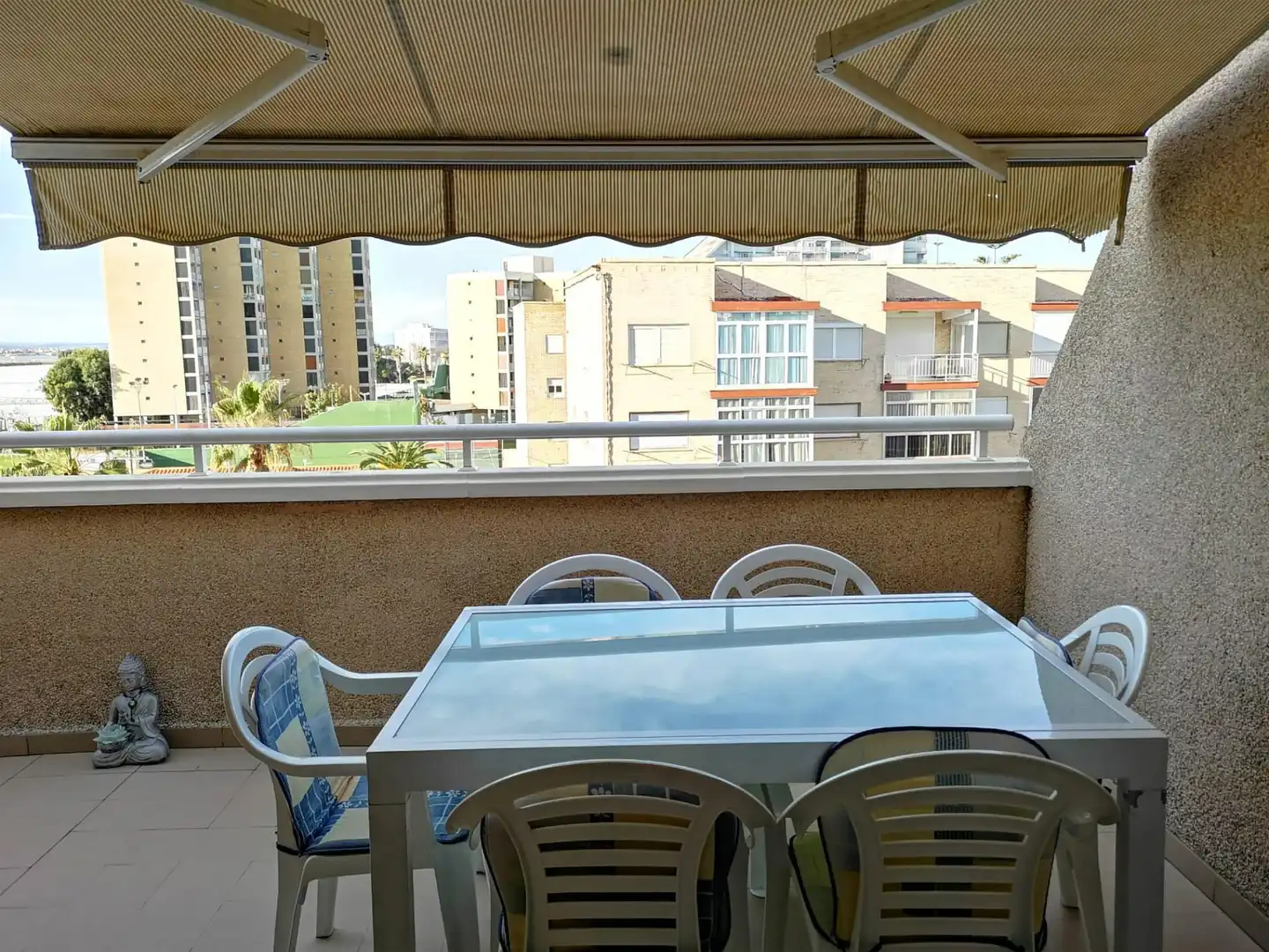 Wohnungen zur Miete in Carrer del Llobarro, 9, El Perellonet Terrasse von Wohnungen zur Miete in Valencia mit Klimaanlage, Heizung und Privatgarten