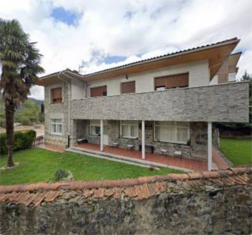 Casa-chalet en Venta en Ramales de la Victoria