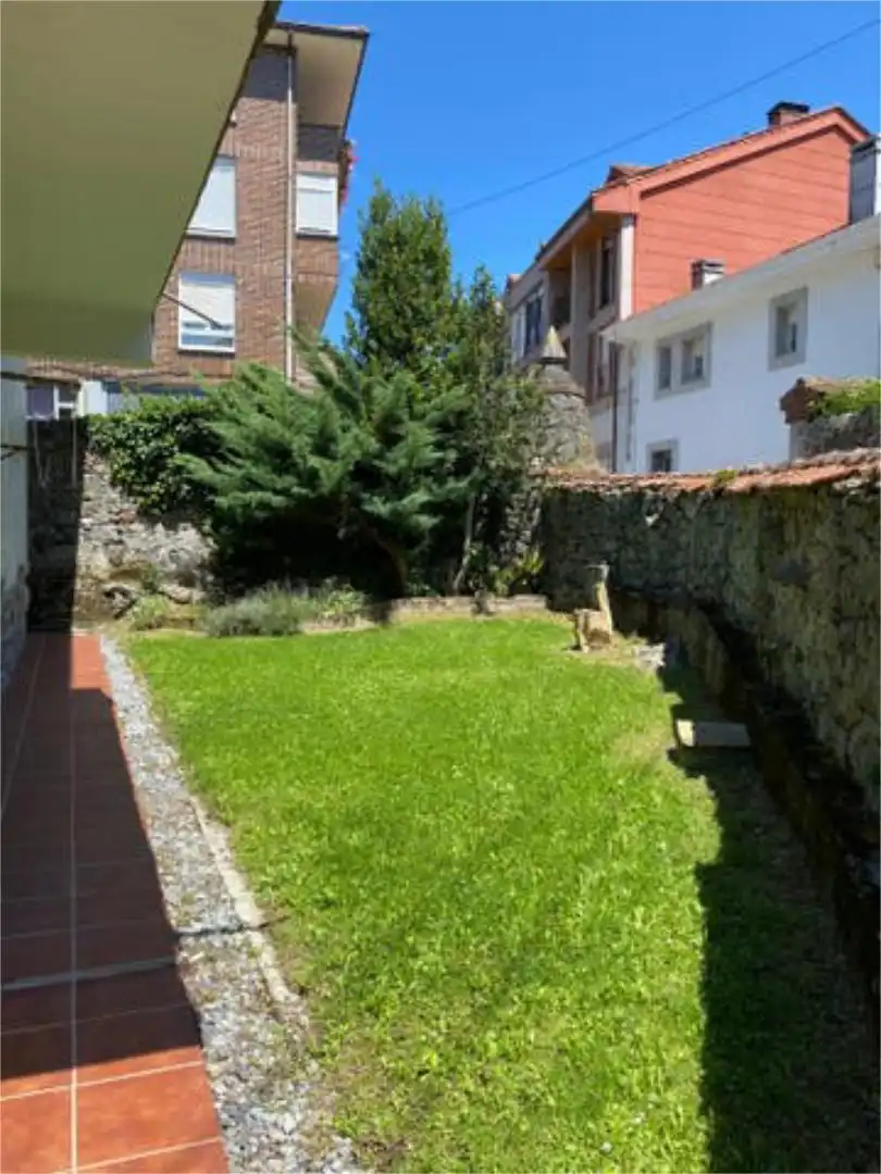 Casa o chalet en venta en Ramales de la Victoria Jardín de Casa o chalet en venta en Ramales de la Victoria con Terraza
