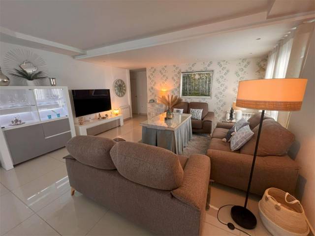 Casa adosada en Alquiler en Calle Tarramonta, 6 en Casco Histórico