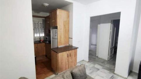 Piso de alquiler en Salesianos, Utrera - imagen 2 Foto 2 de Piso de alquiler en Salesianos, Utrera