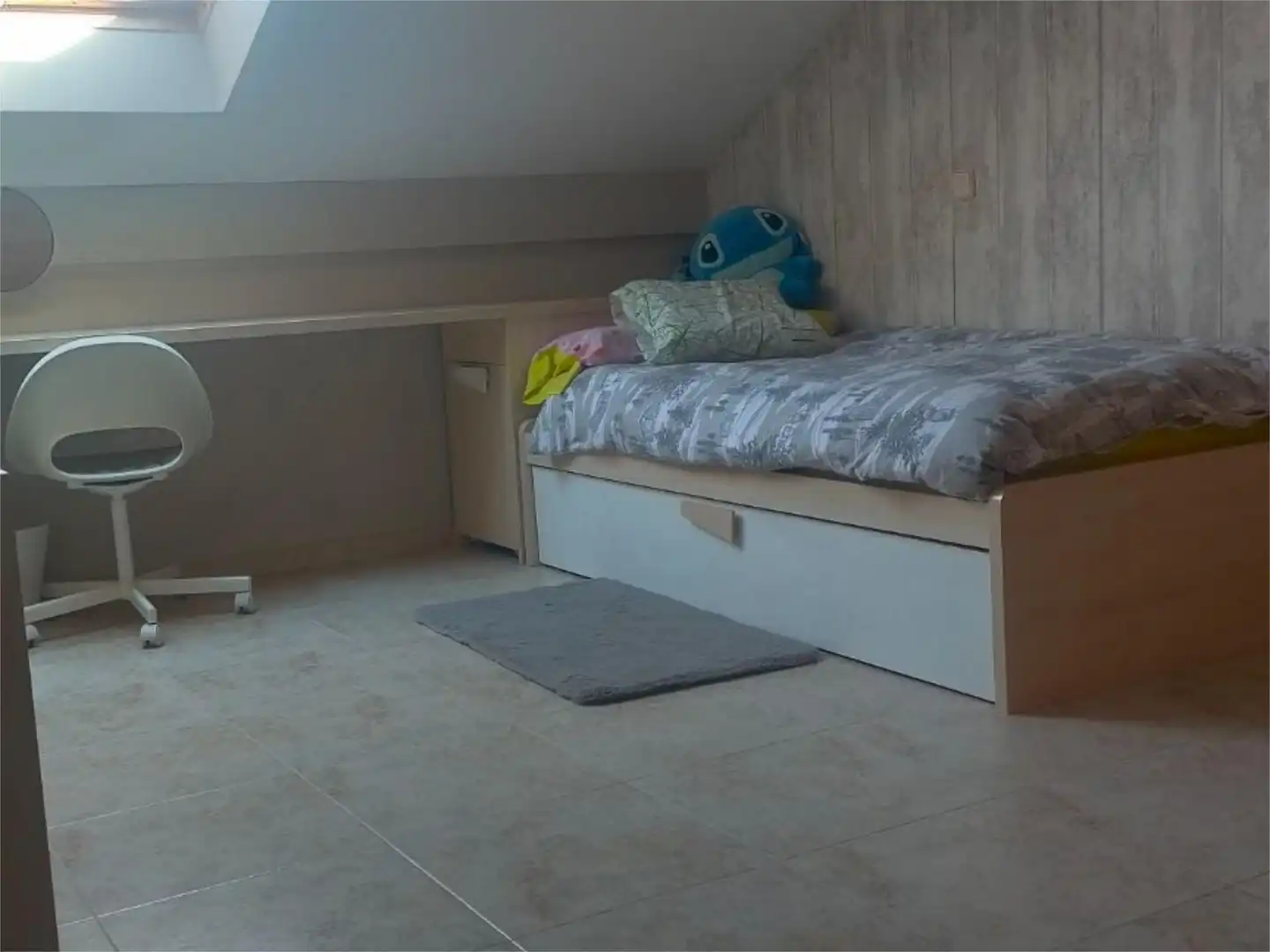 Casa o xalet en venda a Calle Muralla, 1, Torrecastillo Dormitori de Casa o xalet en venda en Seseña amb Aire condicionat, Calefacció i Jardí privat