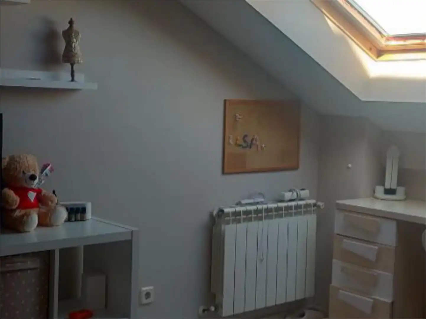 Casa o xalet en venda a Calle Muralla, 1, Torrecastillo Dormitori de Casa o xalet en venda en Seseña amb Aire condicionat, Calefacció i Jardí privat