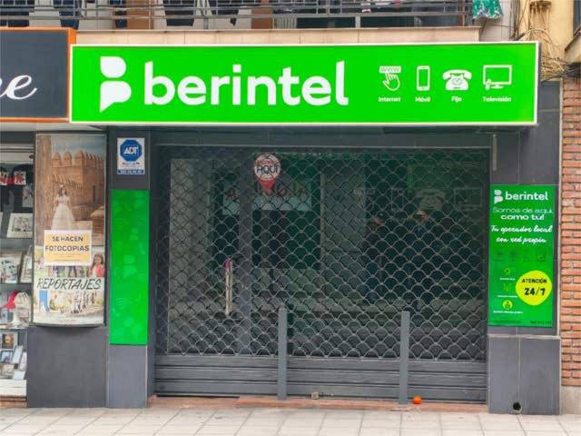 Local comercial en Alquiler en Angustias - Chana - Encina
