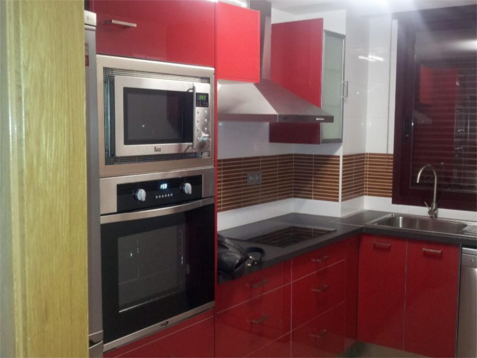 Cuina de Pis de lloguer en  Murcia Capital amb Aire condicionat, Calefacció i Terrassa