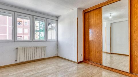Foto 2 de Piso en venta en Calle de Balaguer, 1, Pinar del Rey,  Madrid Capital
