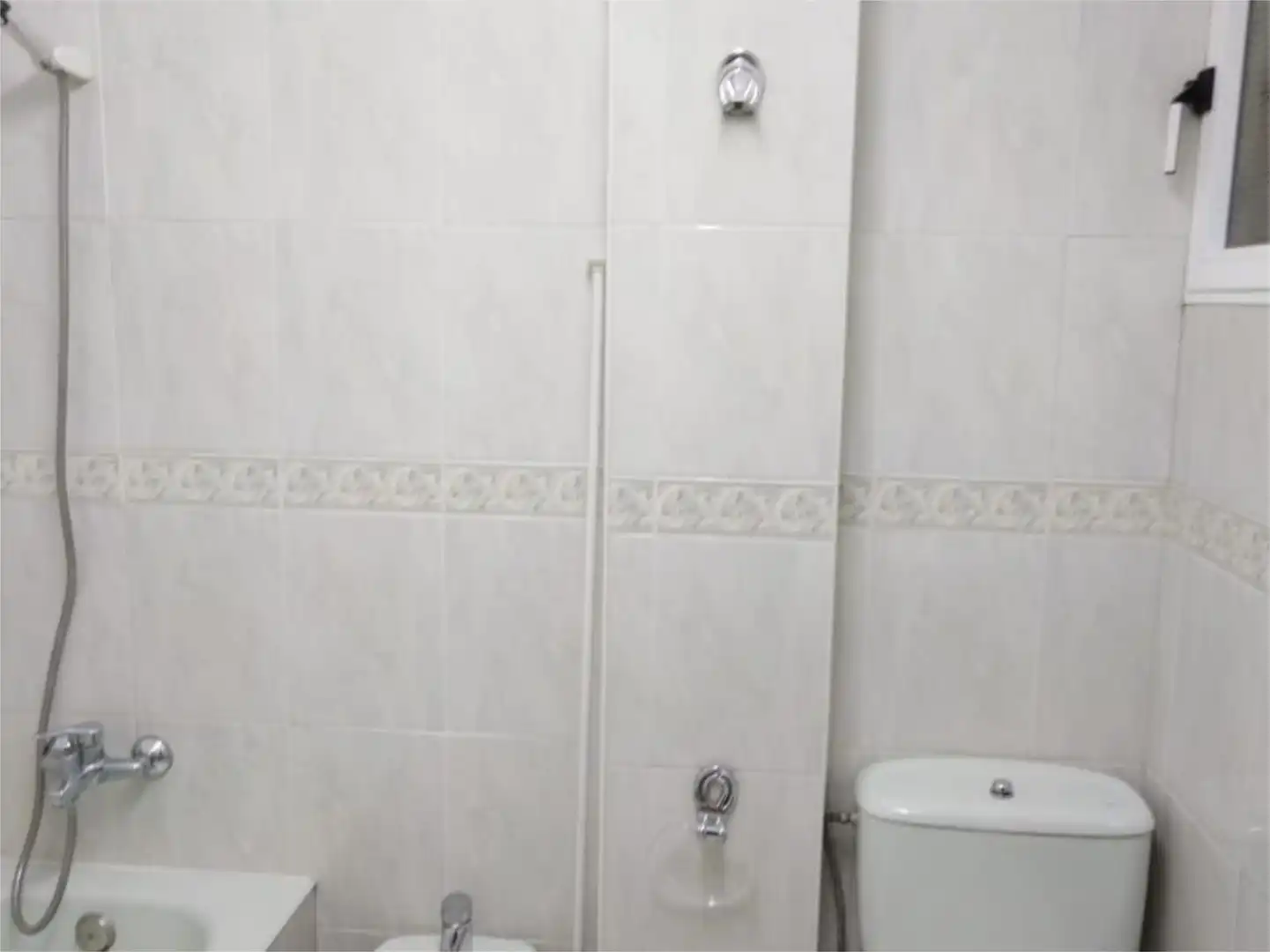 Piso de alquiler en Virgen de Lujan, 42, Los Remedios