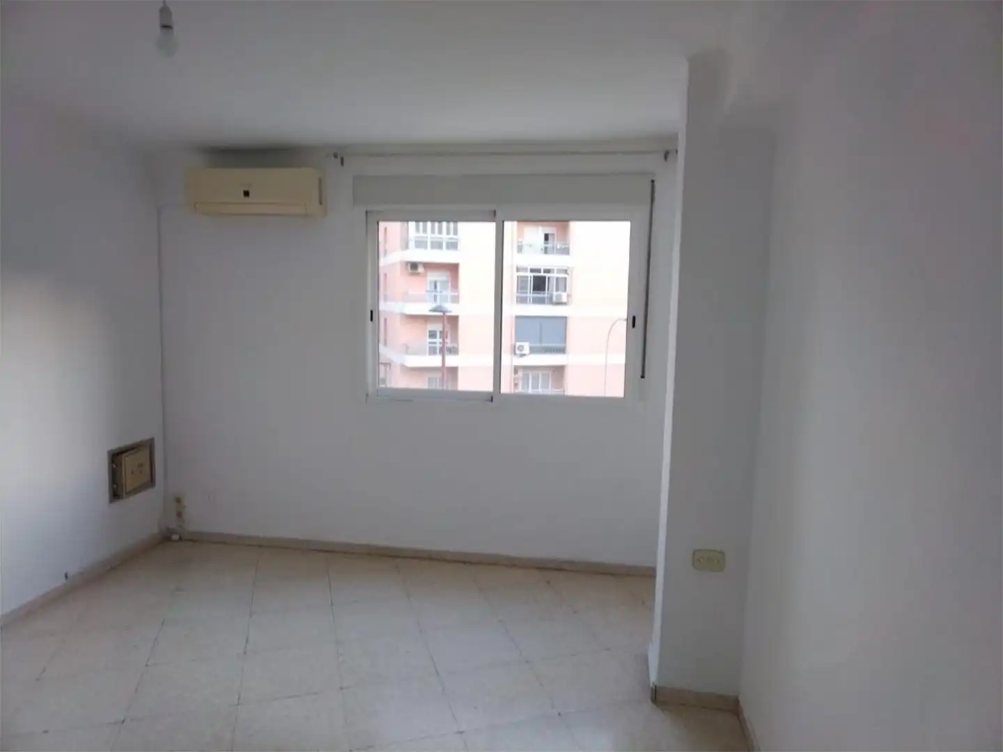 Piso de alquiler en Virgen de Lujan, 42, Los Remedios