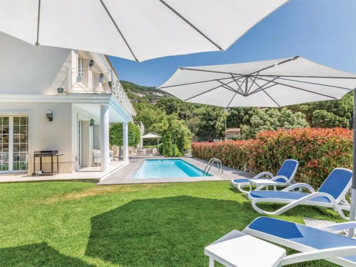 Piso en venta en Camí de la Montanya, 27, Cabrils Jardín de Piso en venta en Cabrils con Aire acondicionado, Terraza y Piscina