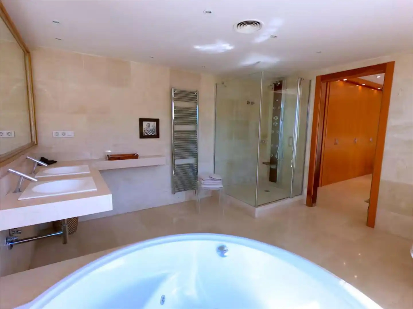 Piso en venta en Camí de la Montanya, 27, Cabrils Baño de Piso en venta en Cabrils con Aire acondicionado, Terraza y Piscina