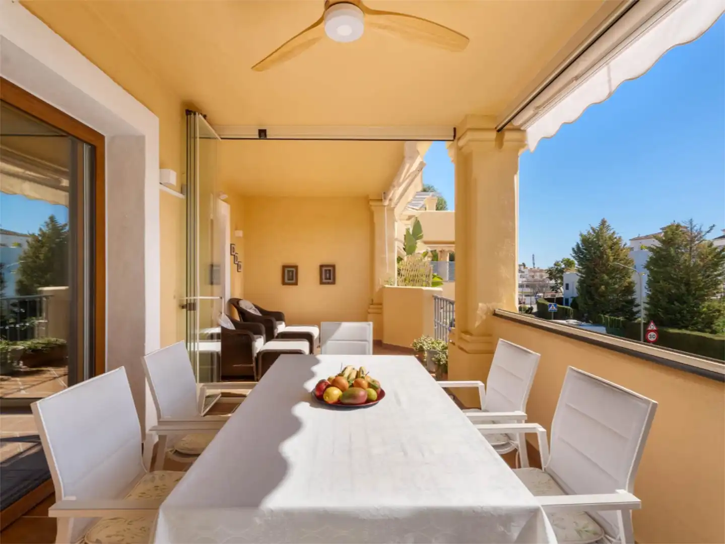 Piso en venta en Avenida Piedramar, 2, Nagüeles Alto Terraza de Piso en venta en Marbella con Aire acondicionado, Terraza y Piscina
