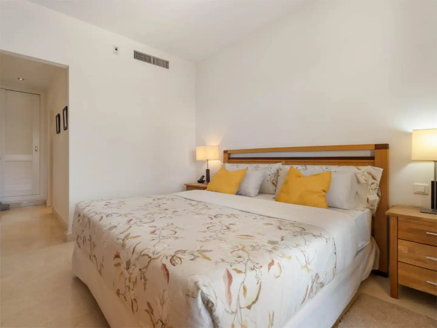 Piso en venta en Avenida Piedramar, 2, Nagüeles Alto Habitación de Piso en venta en Marbella con Aire acondicionado, Terraza y Piscina