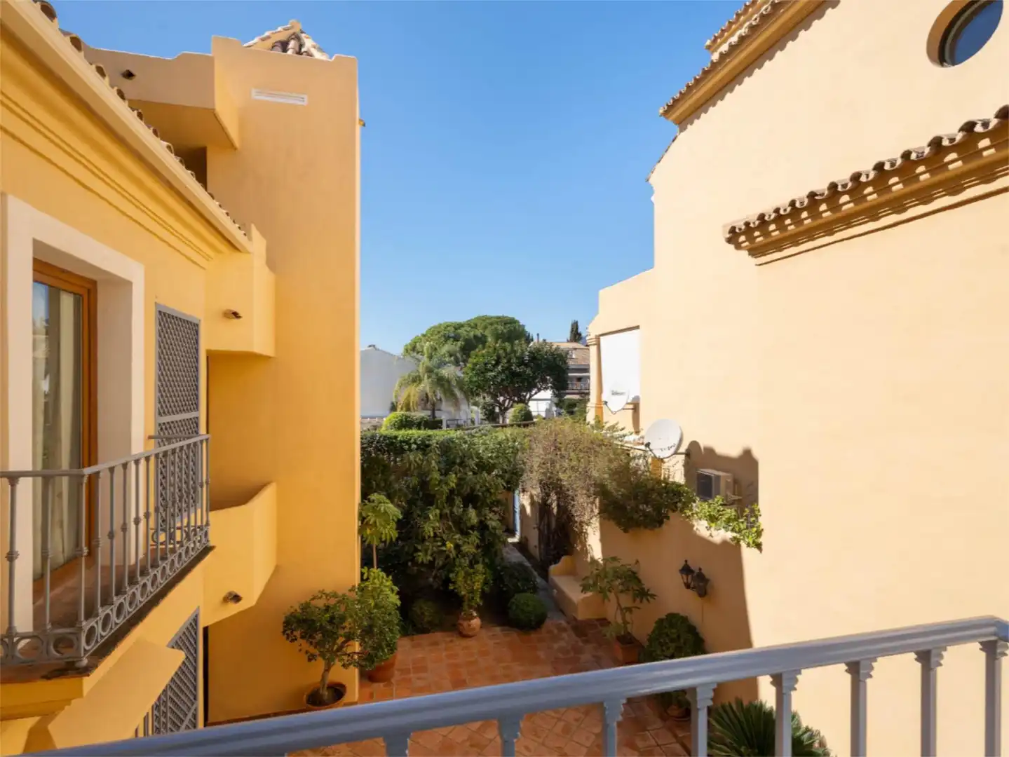 Piso en venta en Avenida Piedramar, 2, Nagüeles Alto Jardín de Piso en venta en Marbella con Aire acondicionado, Terraza y Piscina