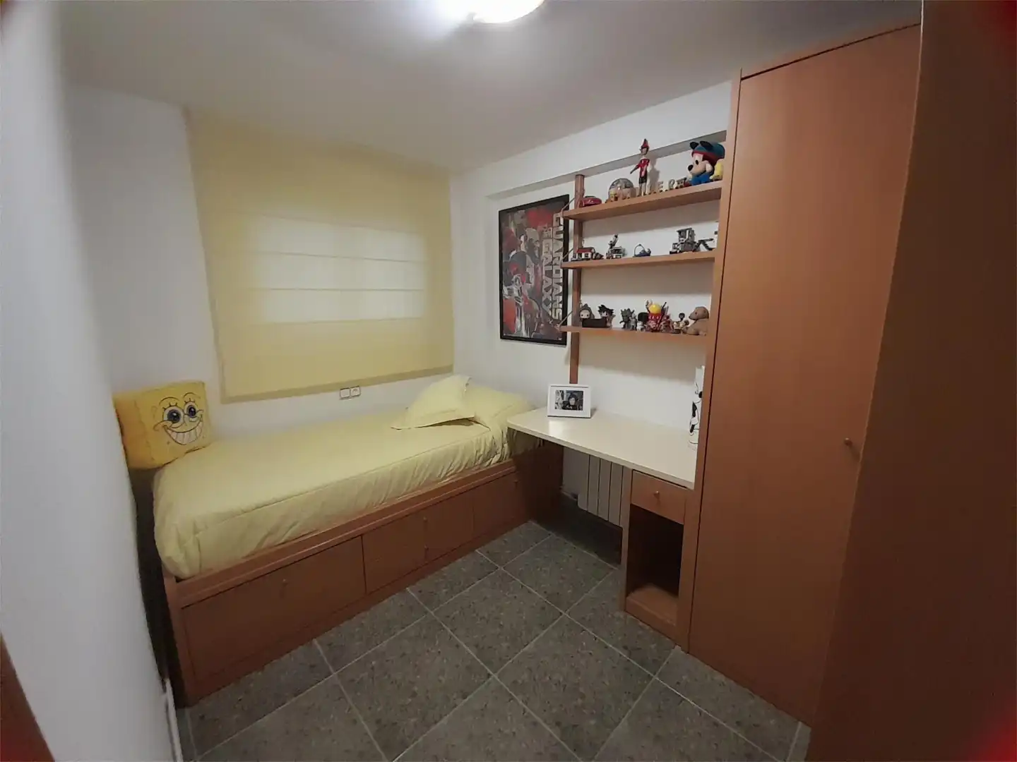 Habitación de Piso en venta en Cornellà de Llobregat con Calefacción y Amueblado