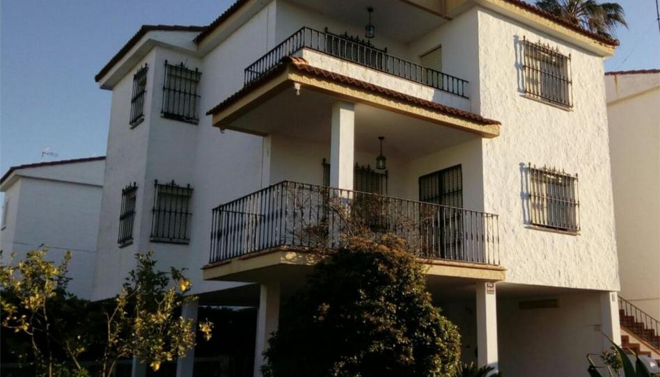 Casa o chalet de alquiler en Avenida del Terrón, 1, La Antilla, Huelva - imagen 1 Foto 1 de Casa o chalet de alquiler en Avenida del Terrón, 1, La Antilla, Huelva