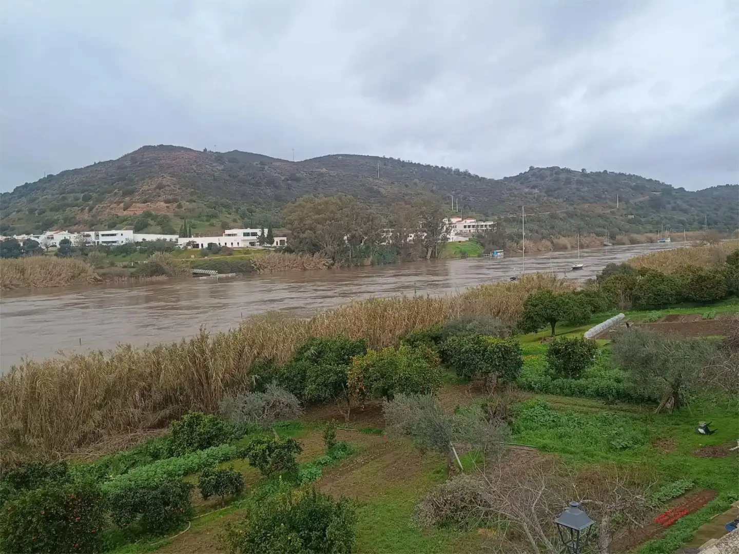 Casa adosada en venda a Avenida de Portugal, 3, Sanlúcar de Guadiana Vista exterior de Casa adosada en venda en Sanlúcar de Guadiana amb Terrassa i Balcó