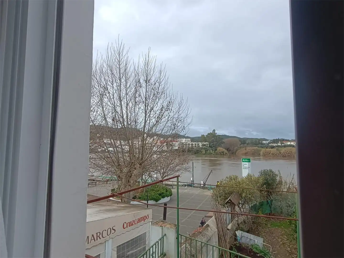 Casa adosada en venda a Avenida de Portugal, 3, Sanlúcar de Guadiana Vista exterior de Casa adosada en venda en Sanlúcar de Guadiana amb Terrassa i Balcó