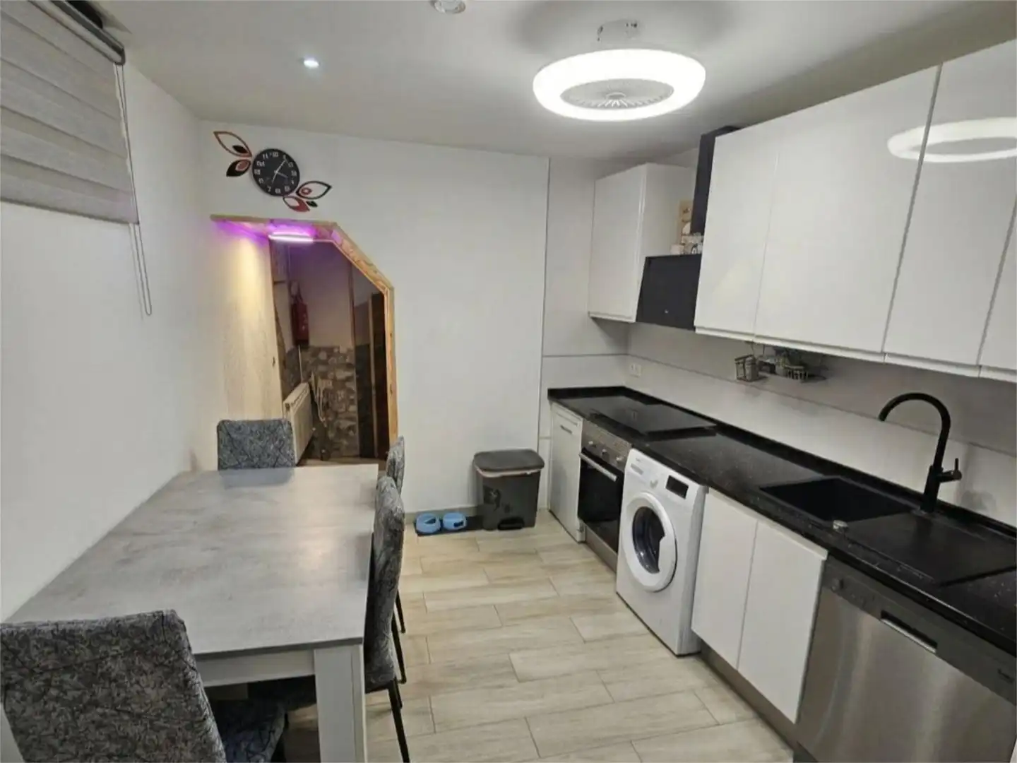 Kitchen of Detached homes for sale in Pancorbo  with Heating, Parquet flooring and Storage room