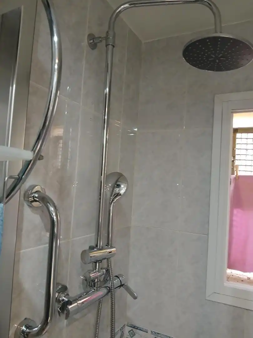Bathroom of Flat for sale in Zaragoza  with Heating, Storage room and Furnished