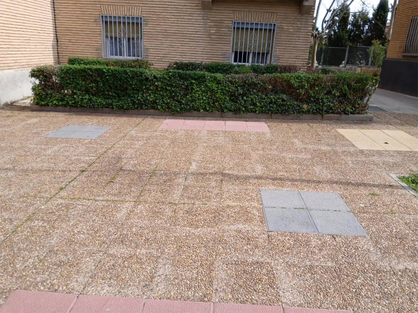 Parking of Flat for sale in Zaragoza  with Heating, Storage room and Furnished