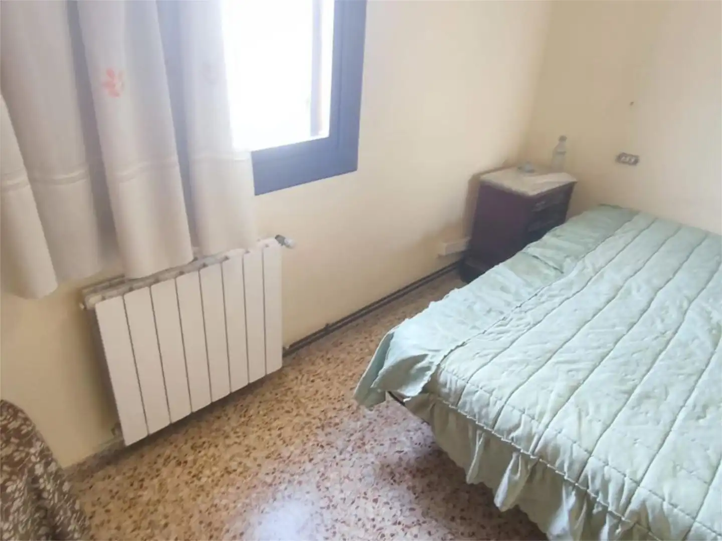 Einfamilien-Reihenhaus zum Verkauf in Carrer José Bellido Mor, 9, Benicasim Golf Schlafzimmer von Einfamilien-Reihenhaus zum Verkauf in Benicasim / Benicàssim mit Klimaanlage