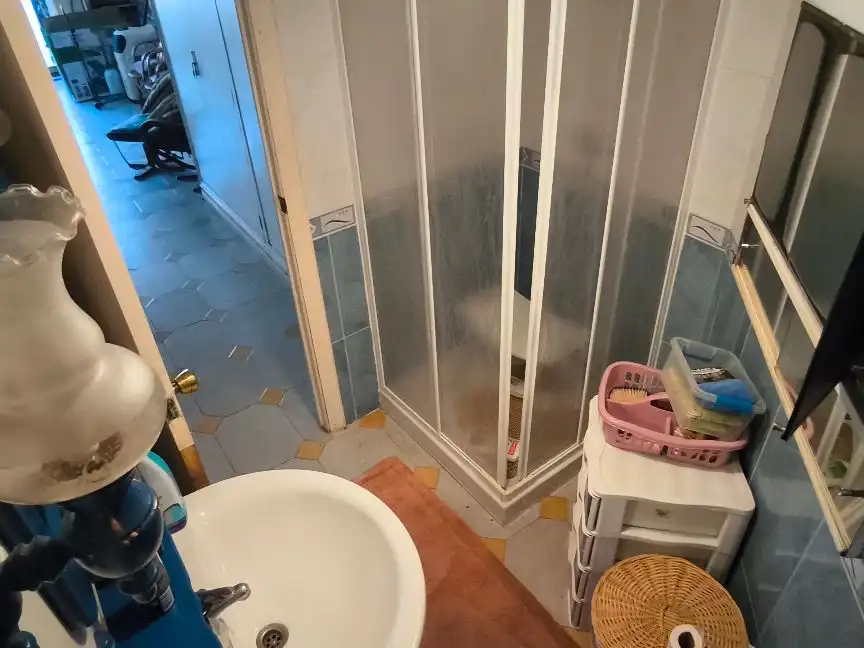 Einfamilien-Reihenhaus zum Verkauf in Carrer José Bellido Mor, 9, Benicasim Golf Badezimmer von Einfamilien-Reihenhaus zum Verkauf in Benicasim / Benicàssim mit Klimaanlage