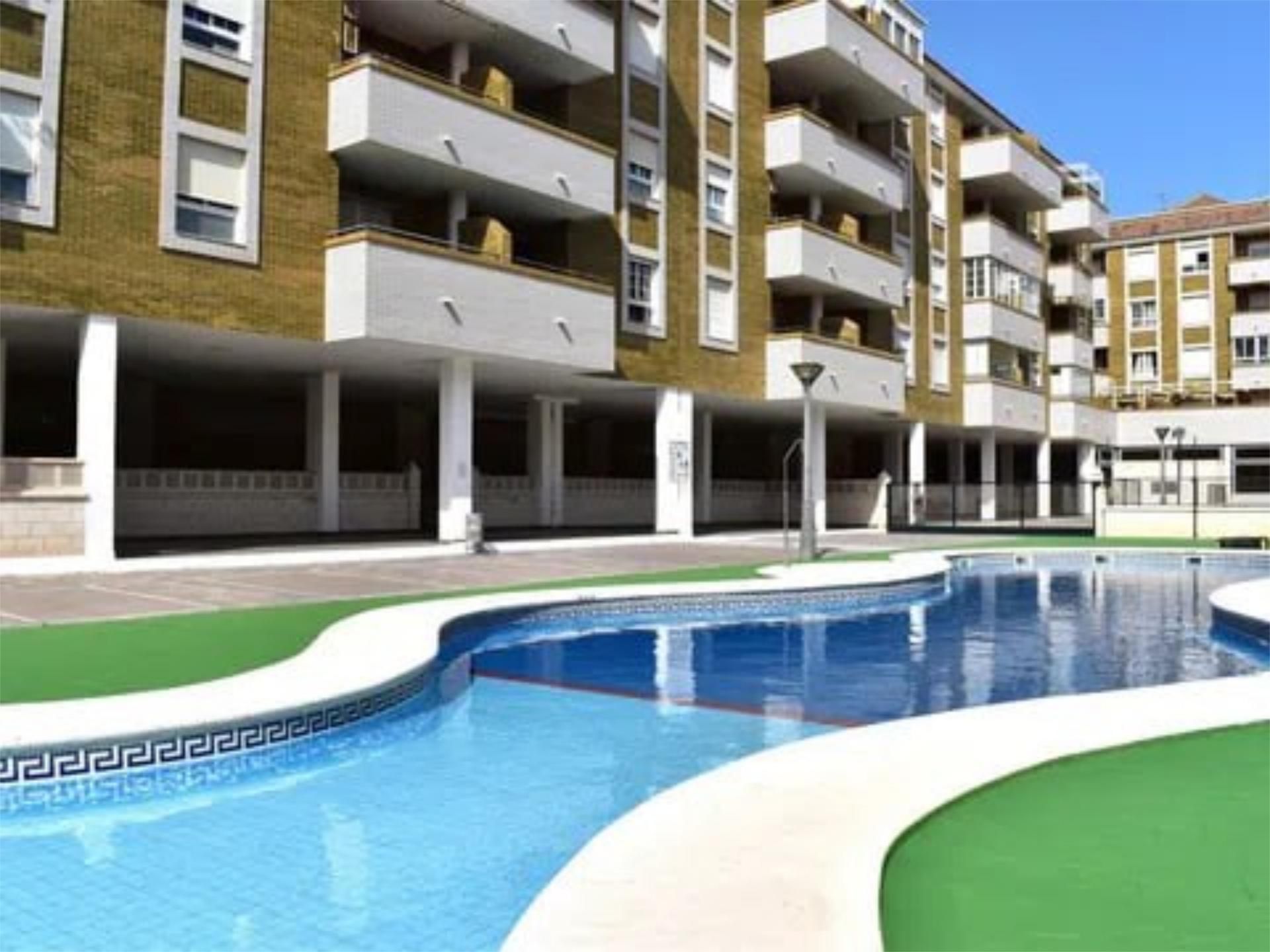 Swimming pool of Flat for sale in Roquetas de Mar  with Air Conditioner, Heating and Private garden